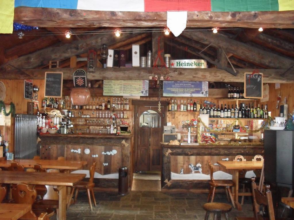 Rifugio Baita Belvedere Champoluc Eksteriør billede